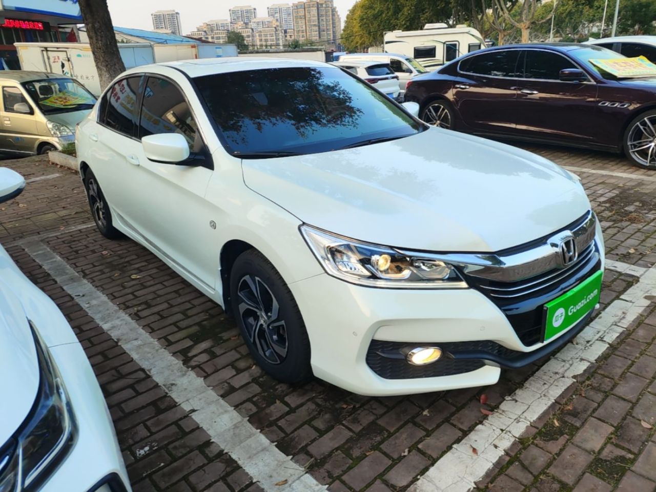 Accord 2016 2.0L Elite photo 3