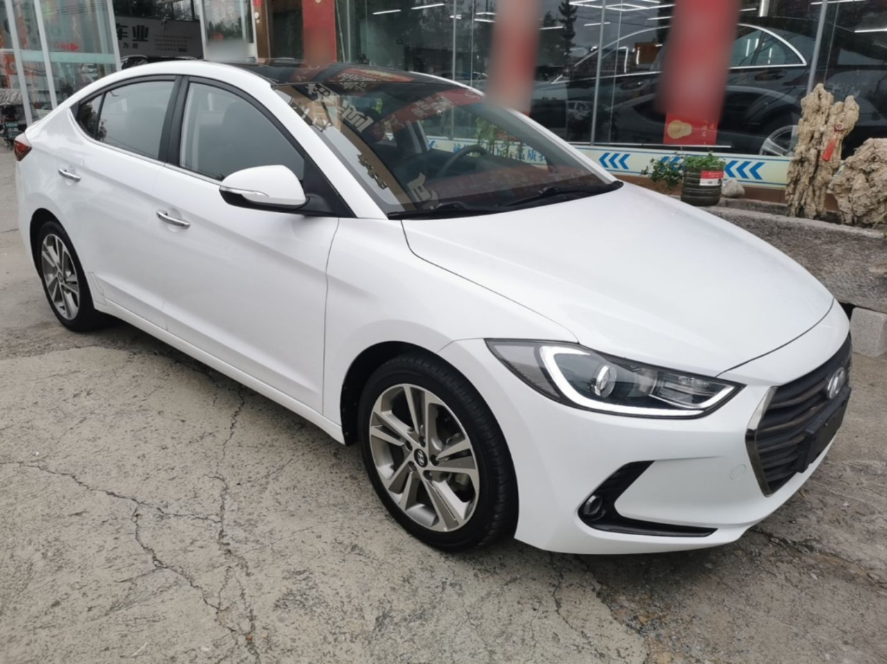 Elantra 2016 1.6L AT Smart Elite photo 3