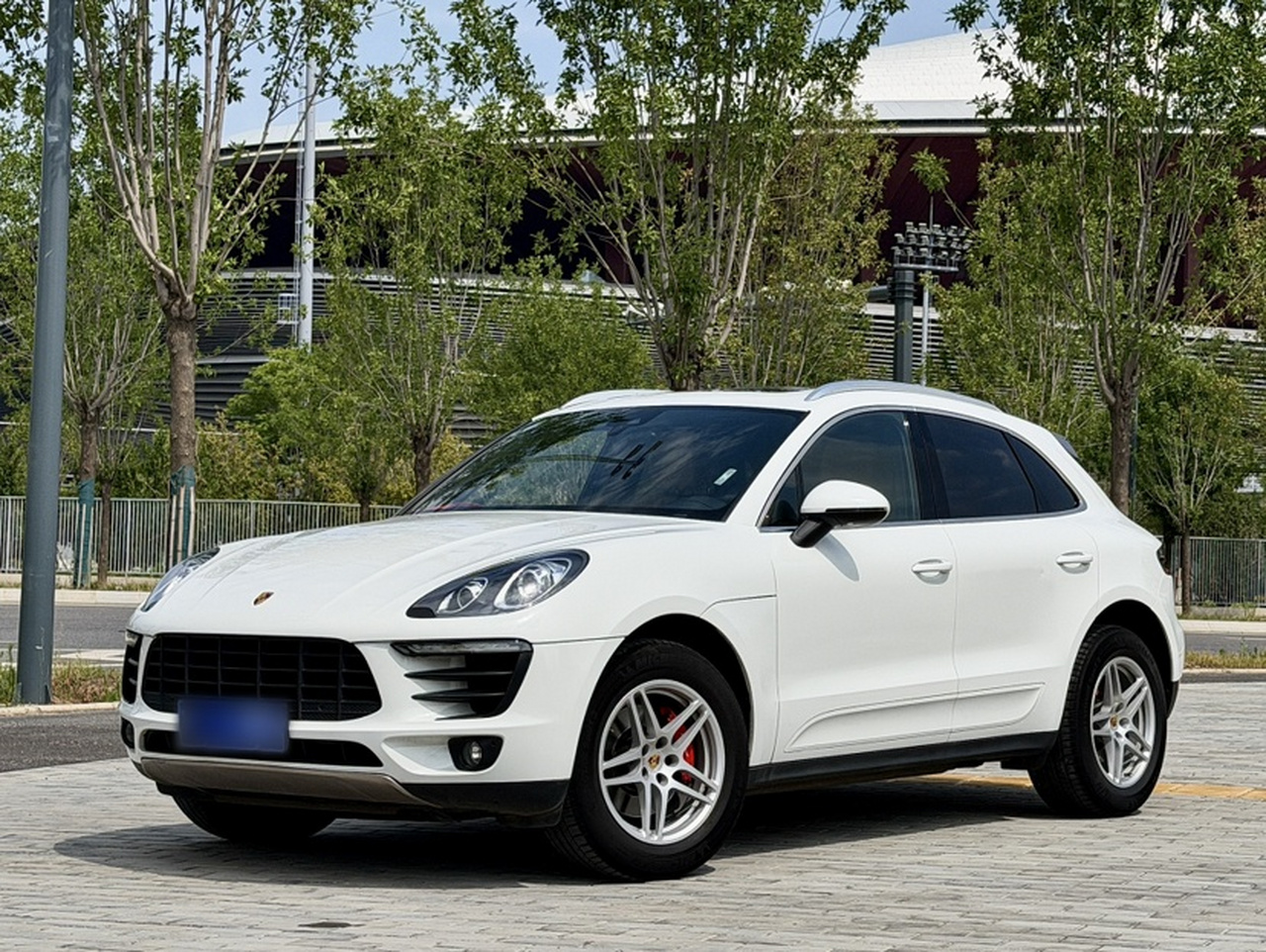 2017 Macan 2.0T