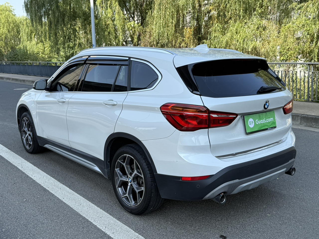 X1 2018 sDrive18Li Exclusive photo 2