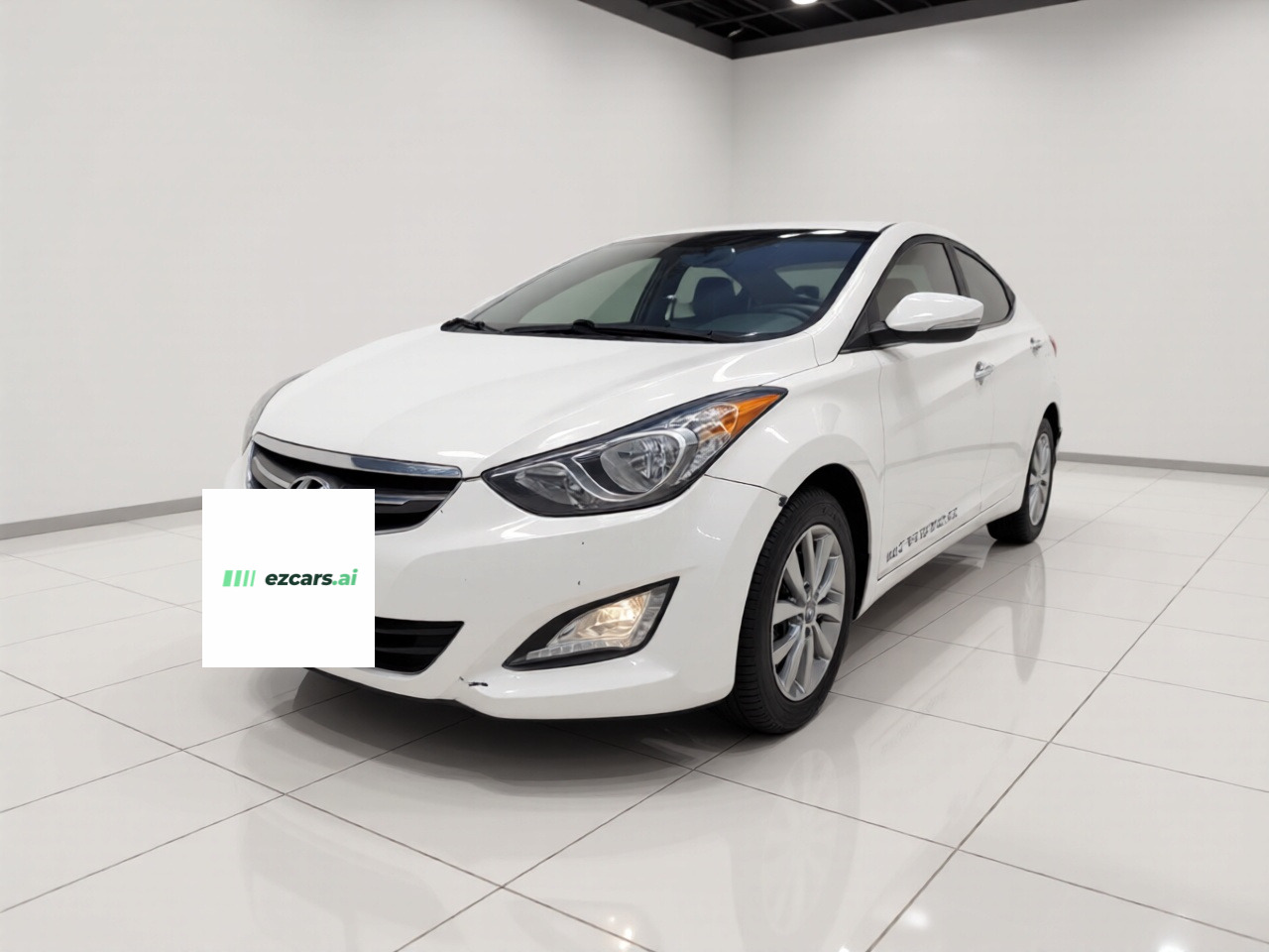 Elantra 2015 1.6L MT Leading