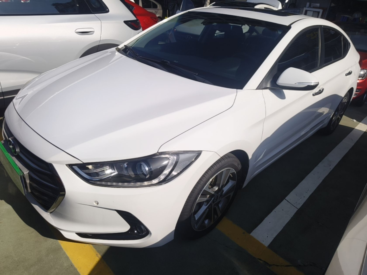 Elantra 2016 1.6L AT Smart Flagship