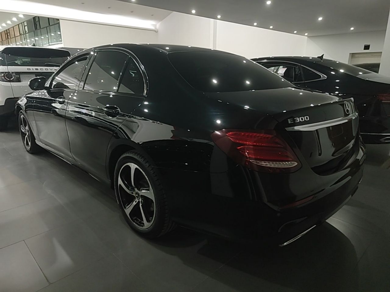 E-Class 2017 Facelift E 300 Sport photo 4