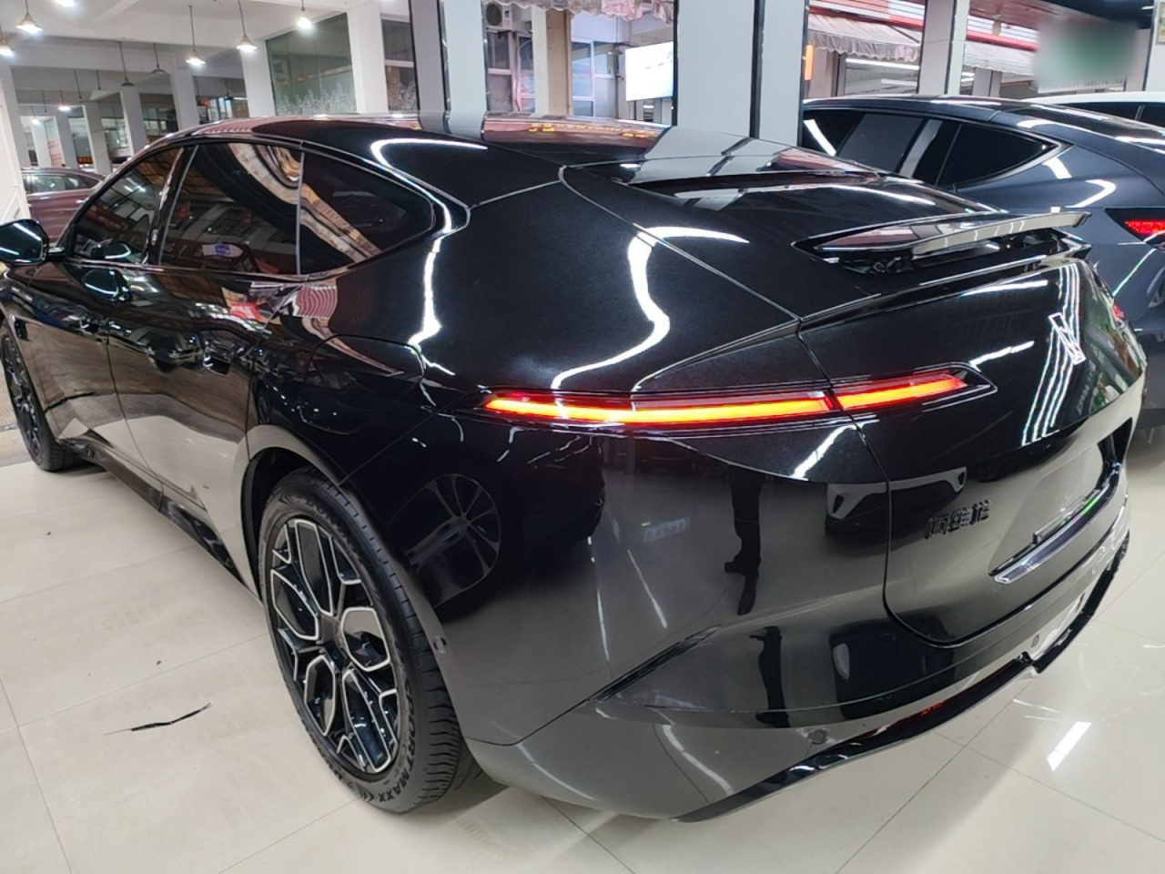 12 2026 Facelift Max EV photo 3