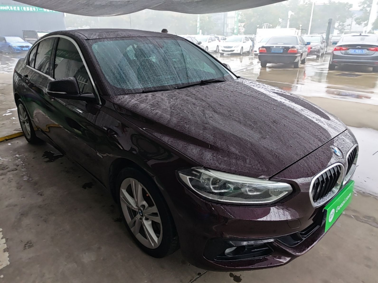 1 Series 2018 118i Design Package photo 3