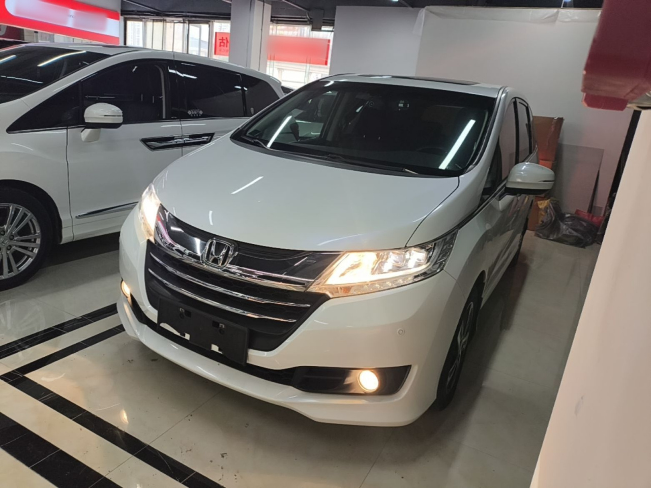 Odyssey 2015 Facelift 2.4L Smart