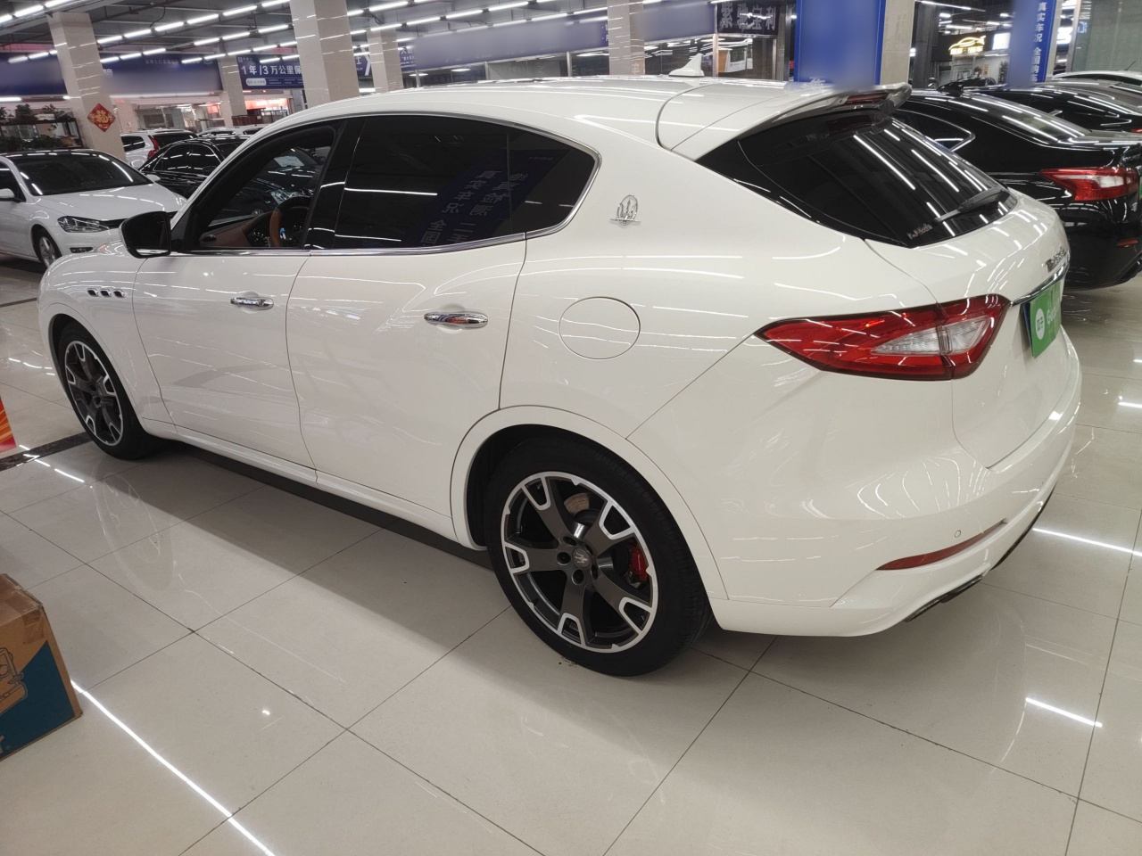 Levante 2016 3.0T Standard photo 4