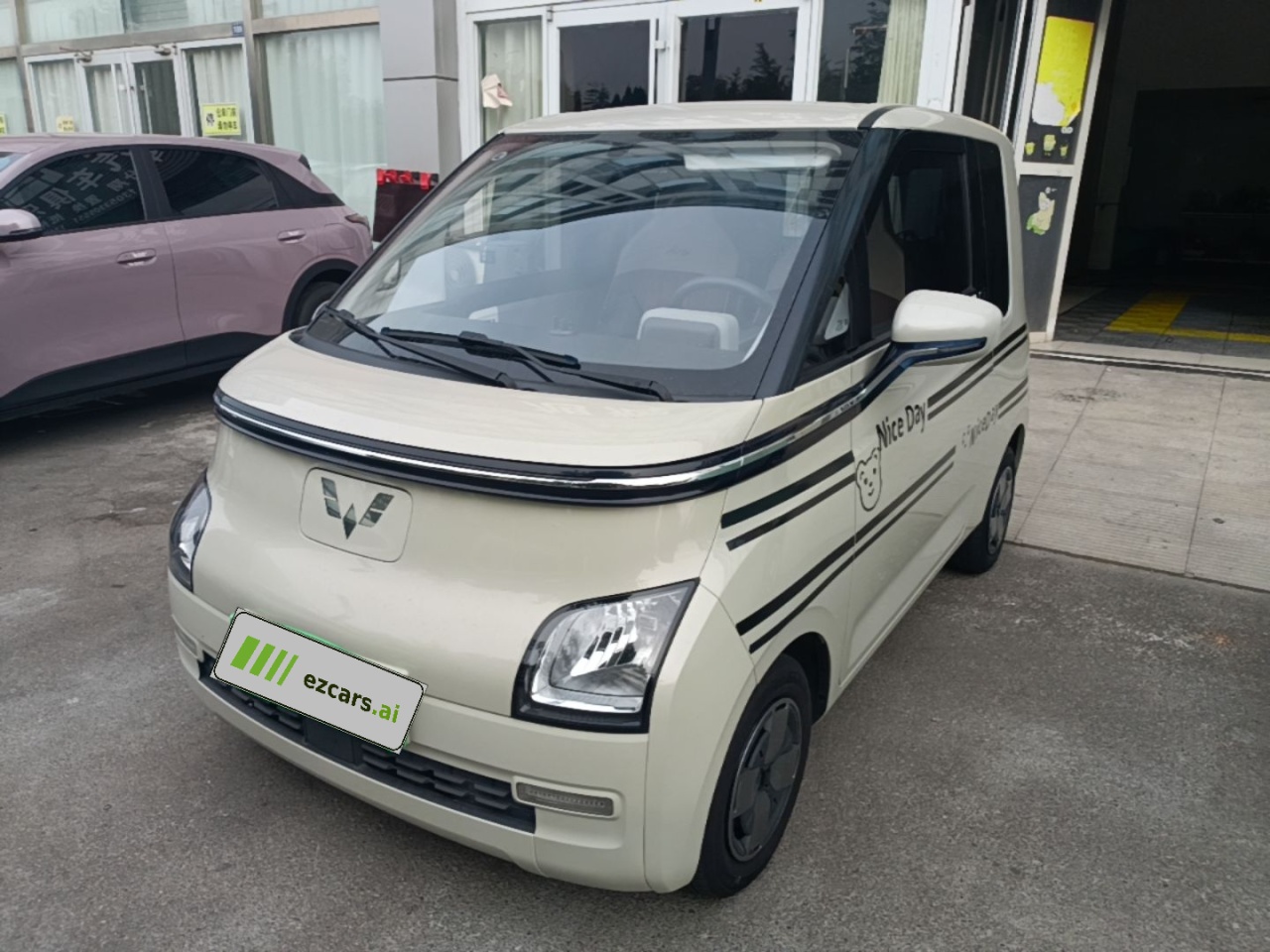 Wuling Air ev 2023 4-Seater - Standard