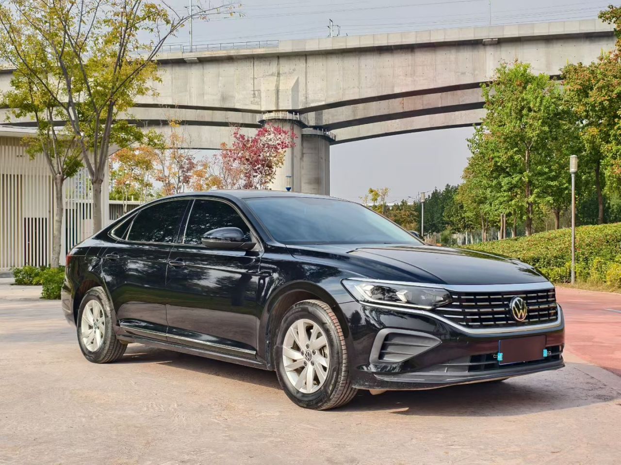Passat 2024 280TSI Business photo 3