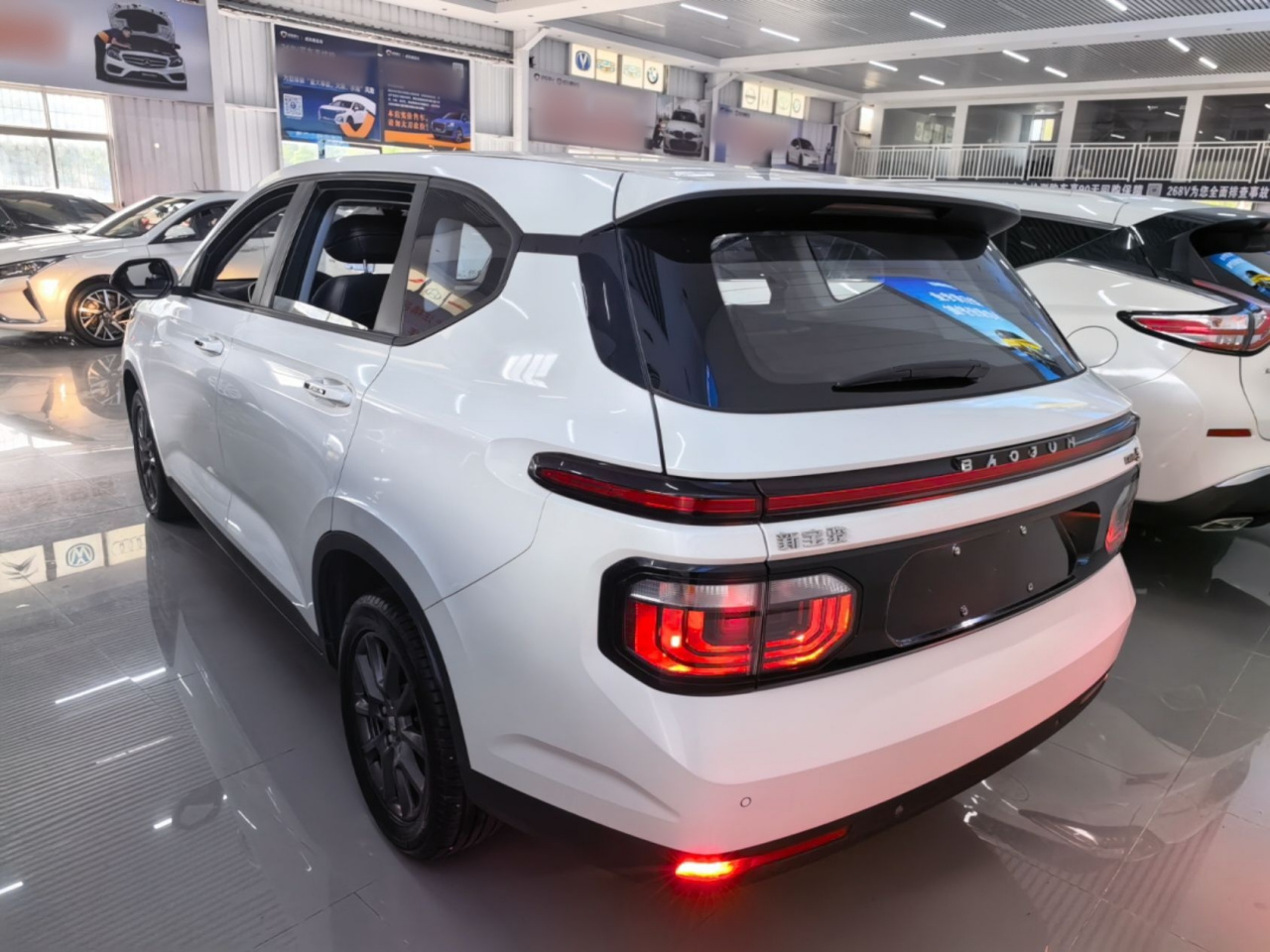 RM-5 2019 1.5L CVT 24 Elite 5-Seater photo 4