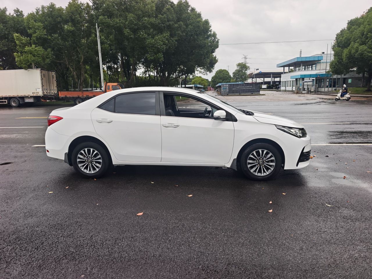Corolla 2018 1.2T S-CVT GL Smart photo 4