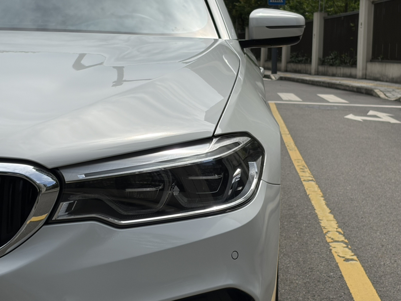 5 Series Imported 2020 525i M Sport Package photo 3