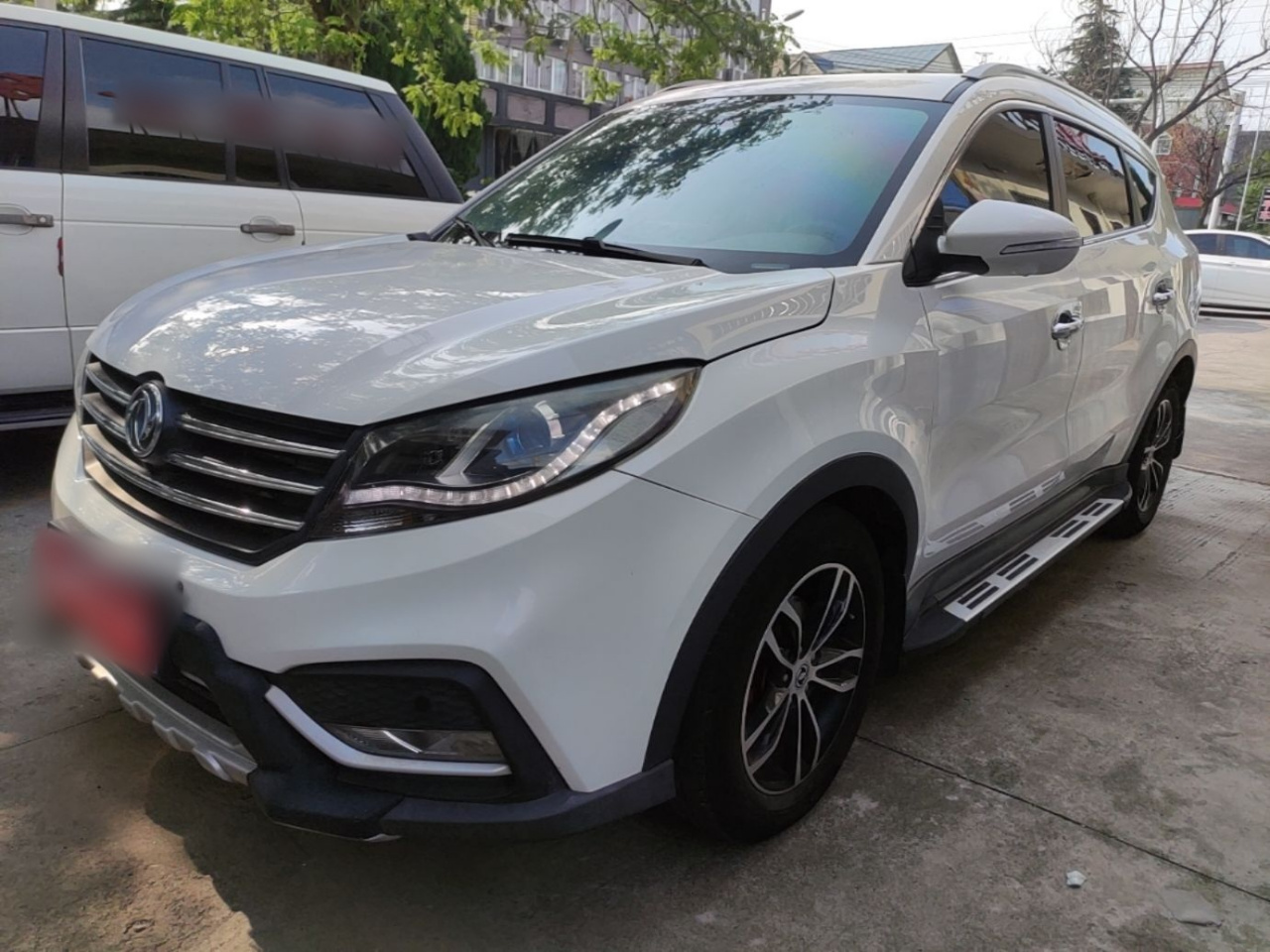 Fengon 580 2017 1.5T CVT