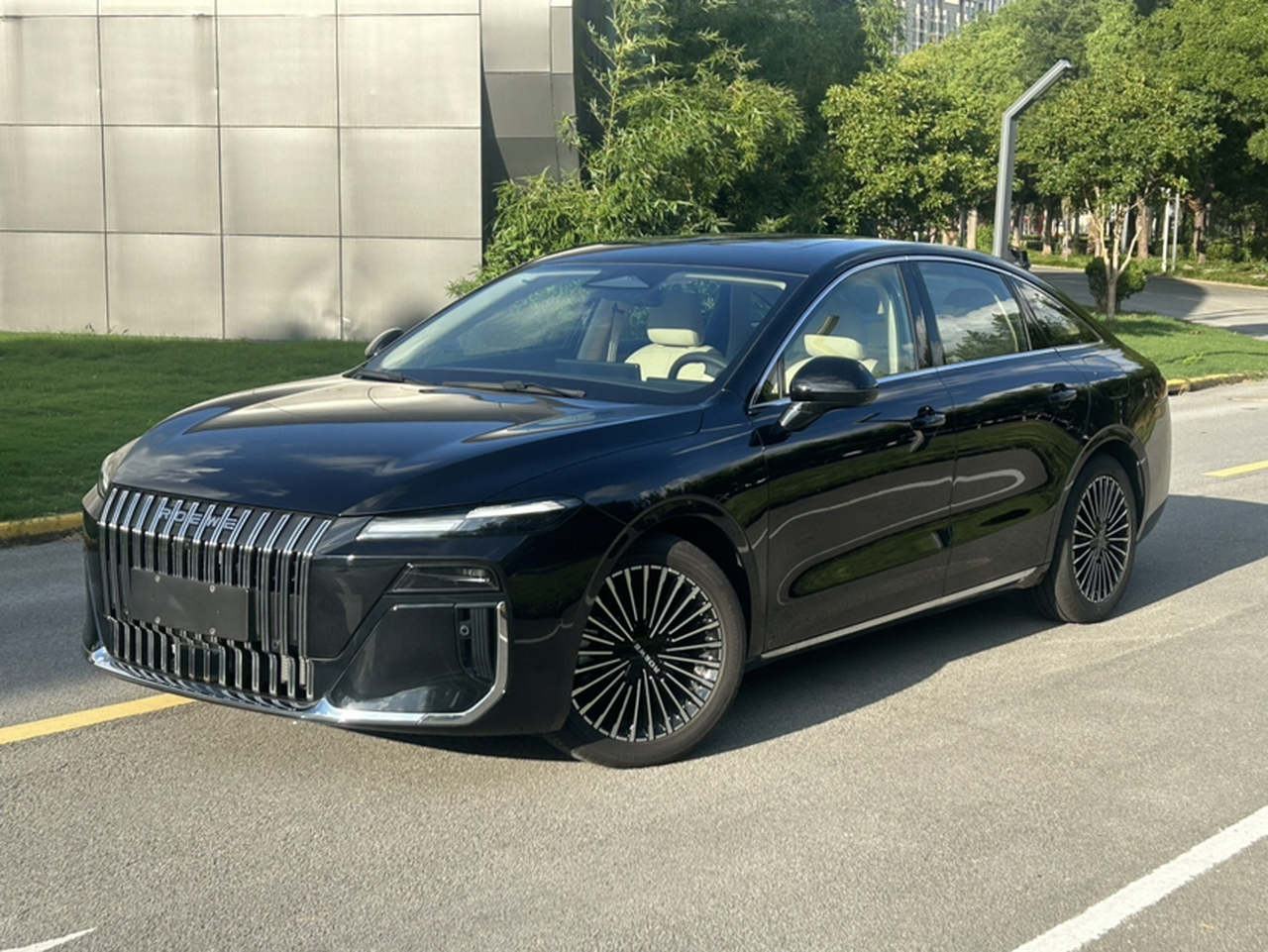M7 DMH 2025 160km Exclusive