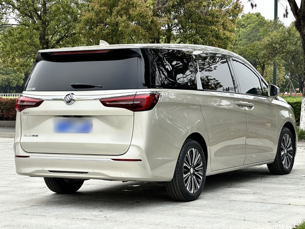 GL8 2021 ES 653T Luxury photo 4