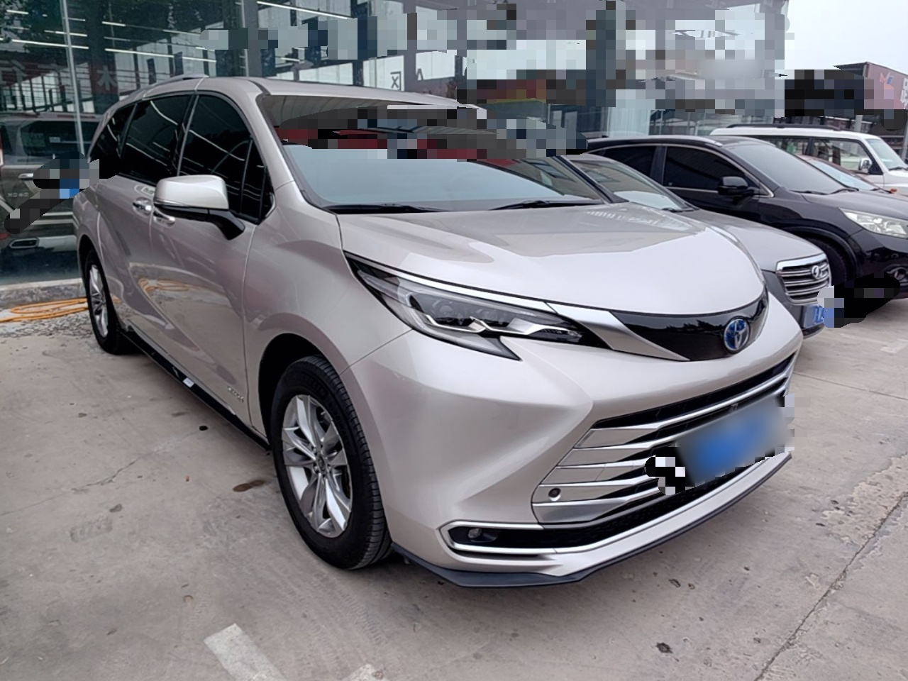 Sienna 2021 2.5L Hybrid Platinum photo 3