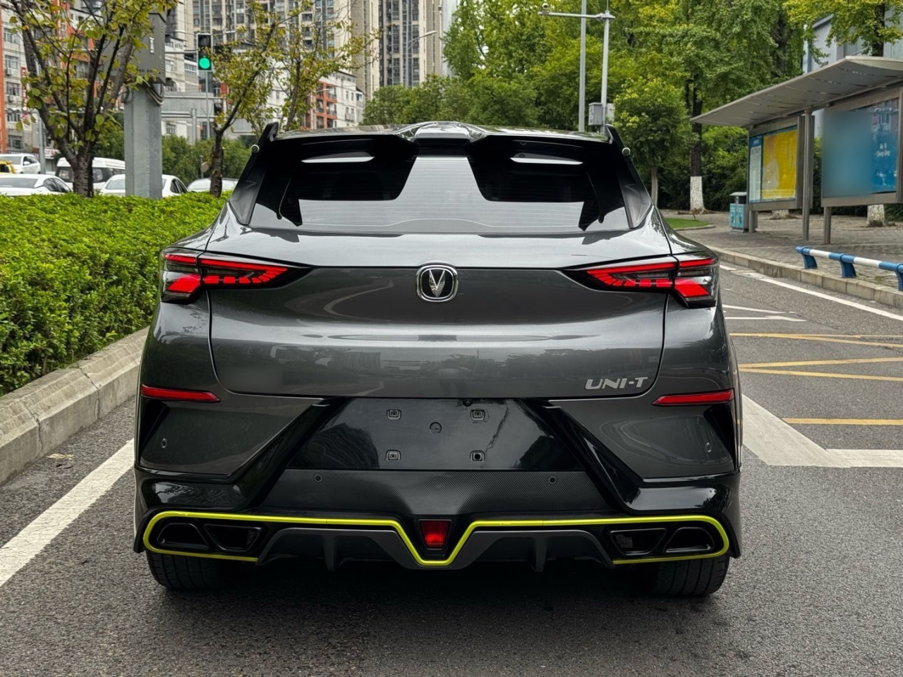UNI-T 2022 1.5T Sport Premium photo 5