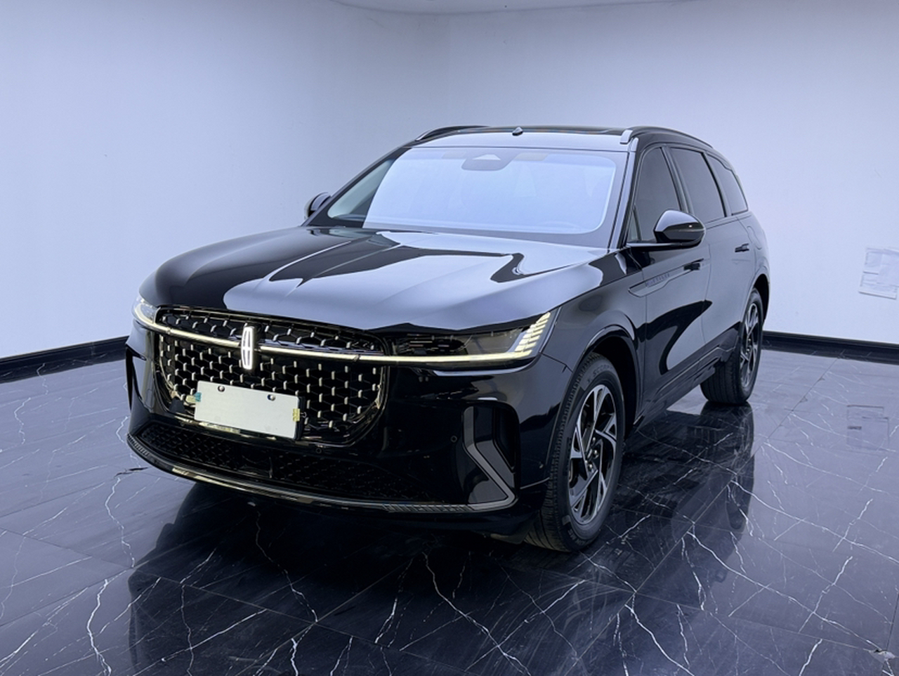 Nautilus 2023 2.0T AWD Hybrid