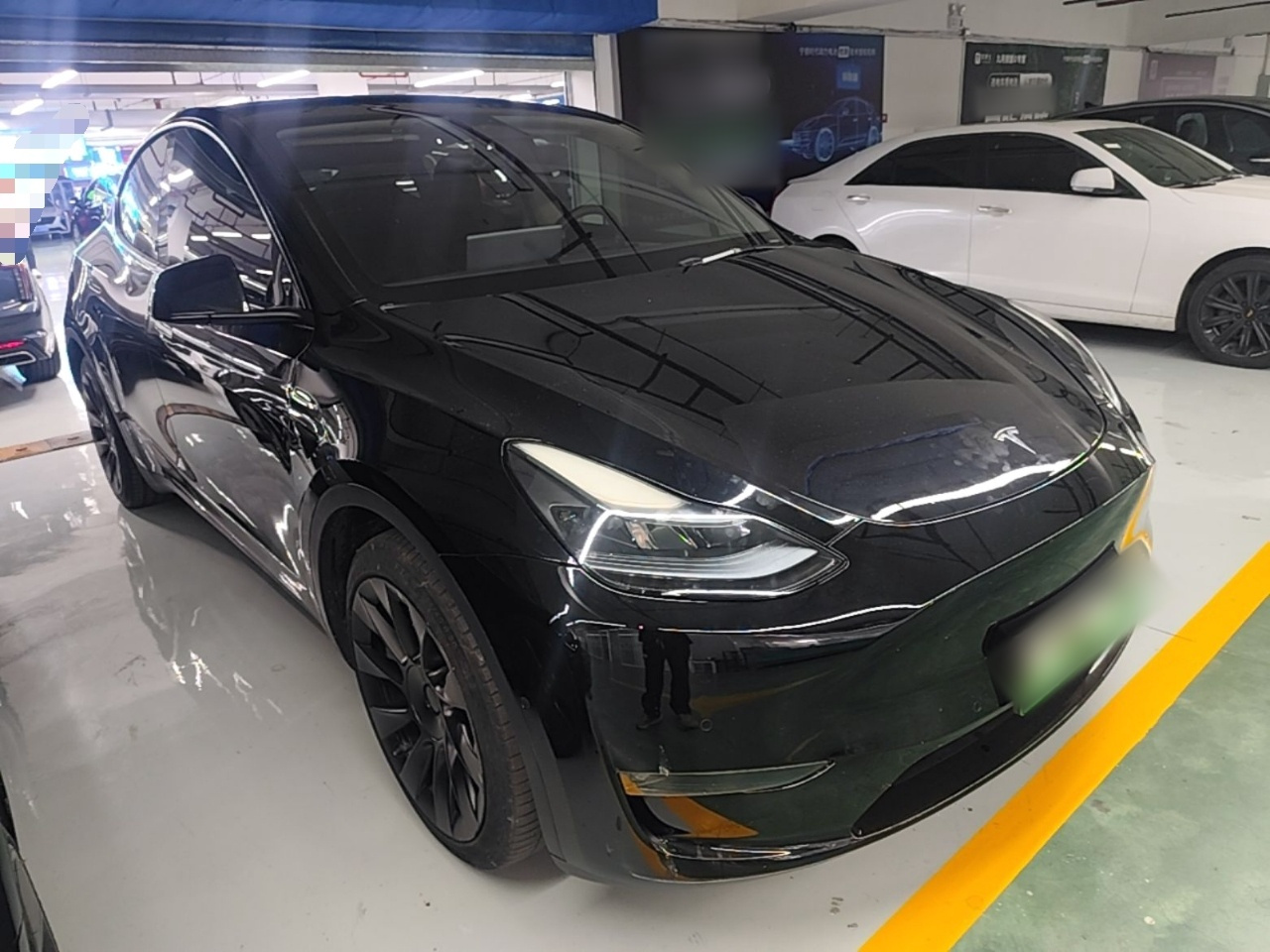 Model Y 2023 Long Range AWD photo 3