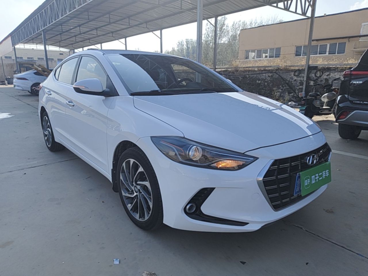 Elantra 2019 1.5L CVT Smart Elite photo 3