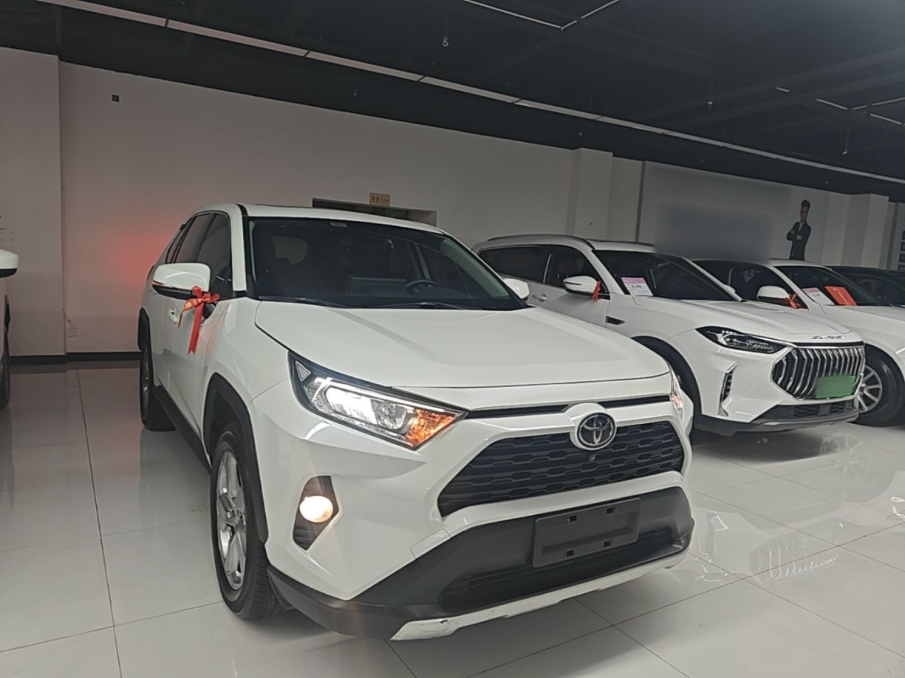RAV4 2020 2.0L CVT AWD photo 3