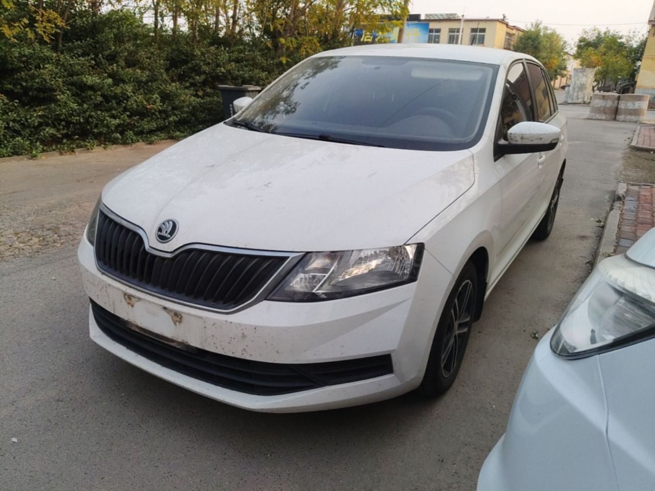 Rapid Spaceback 2019 Facelift 1.5L AT Standard China V