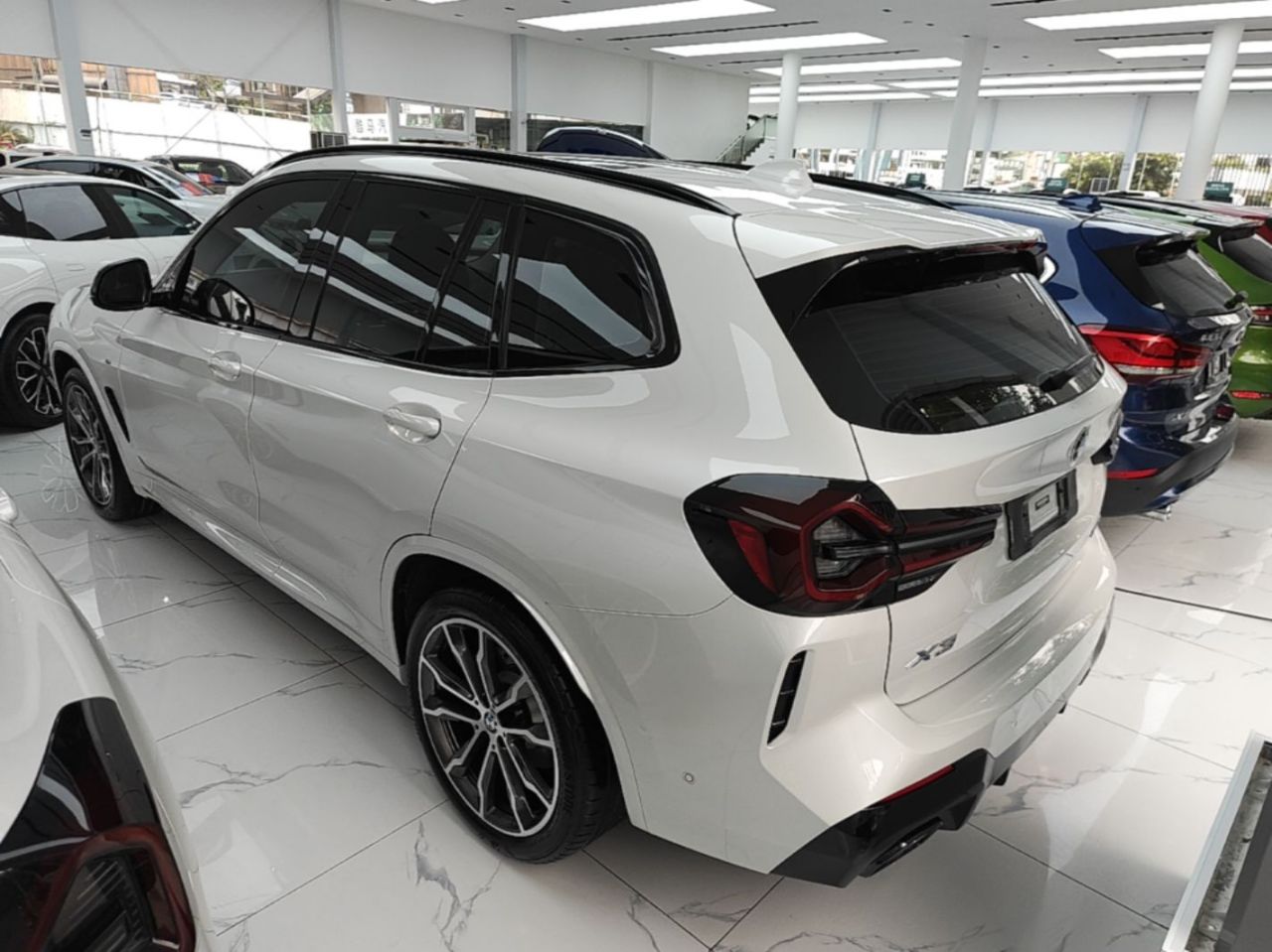 X3 2023 xDrive30i Leading M Night Package photo 4