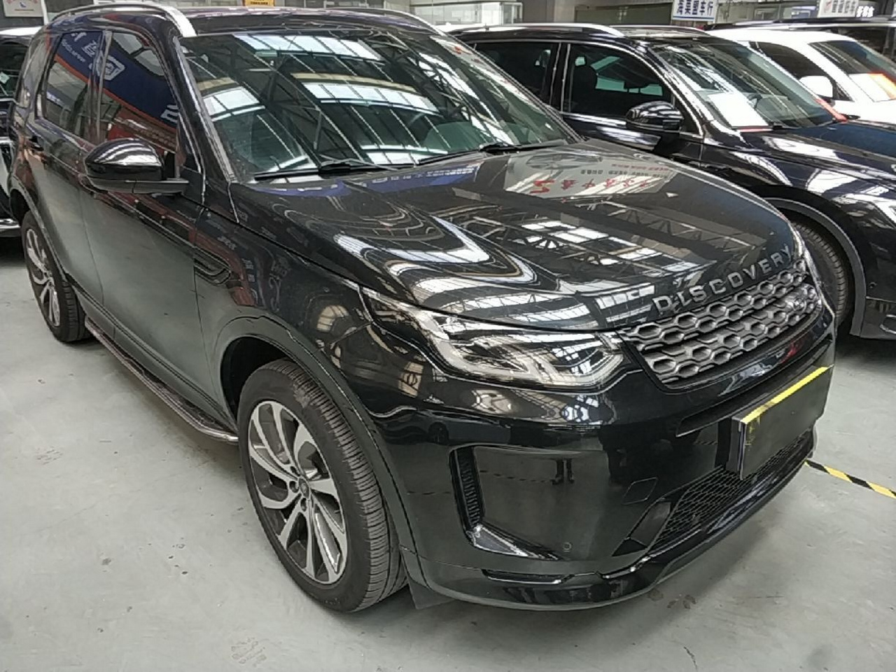 Discovery Sport 2022 Facelift 249PS R-Dynamic S Performance 5-Seater photo 5