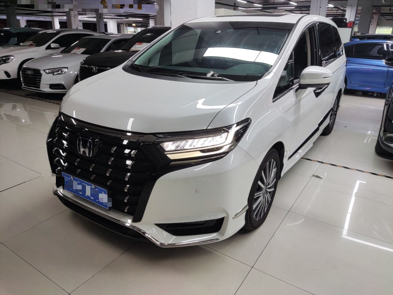 Elysion 2022 2.0L e:HEV Luxury