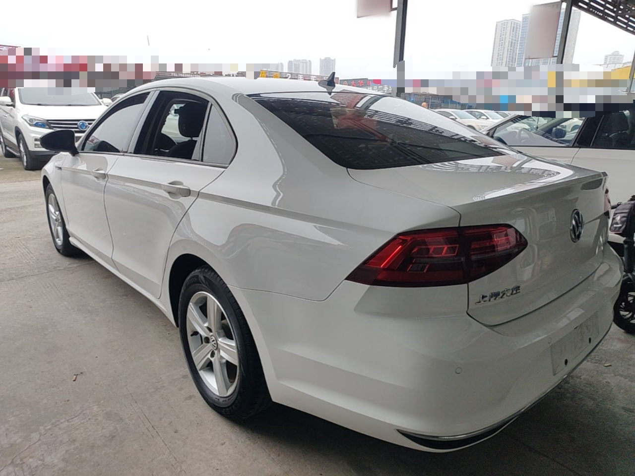 Lamando 2021 230TSI DSG photo 4