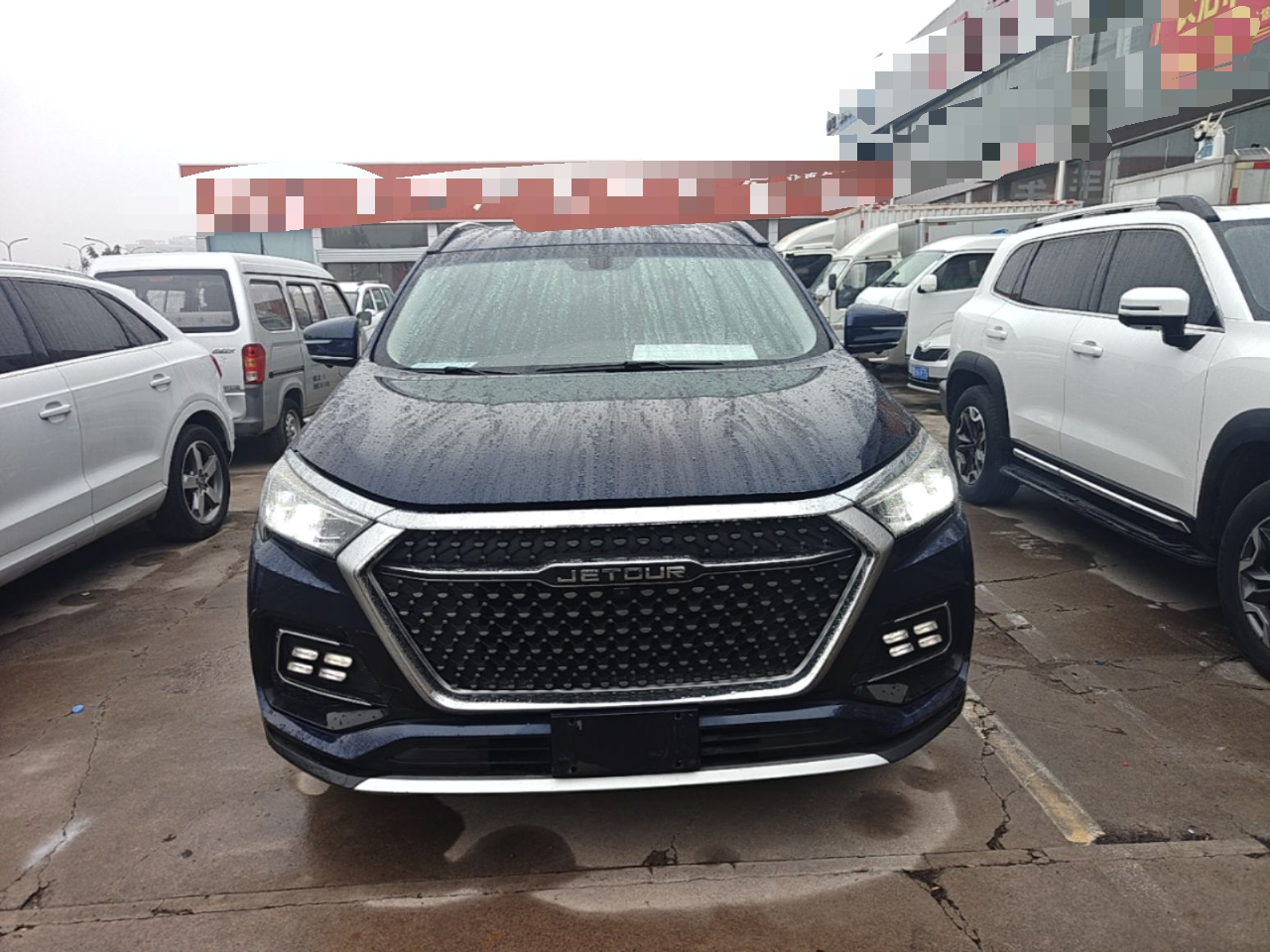 X95 2020 1.5T MT Discovery 7-Seater photo 2