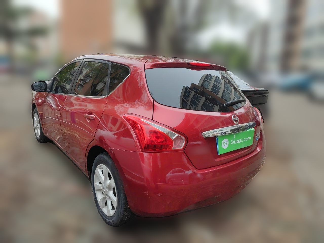 Tiida 2011 1.6L CVT Comfort photo 4