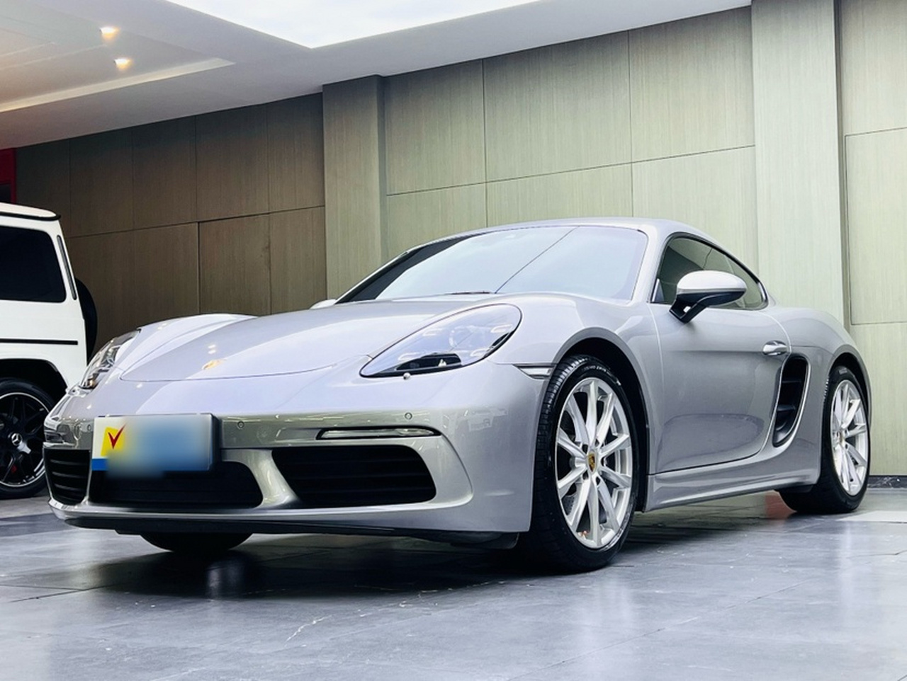718 2018 Cayman 2.0T