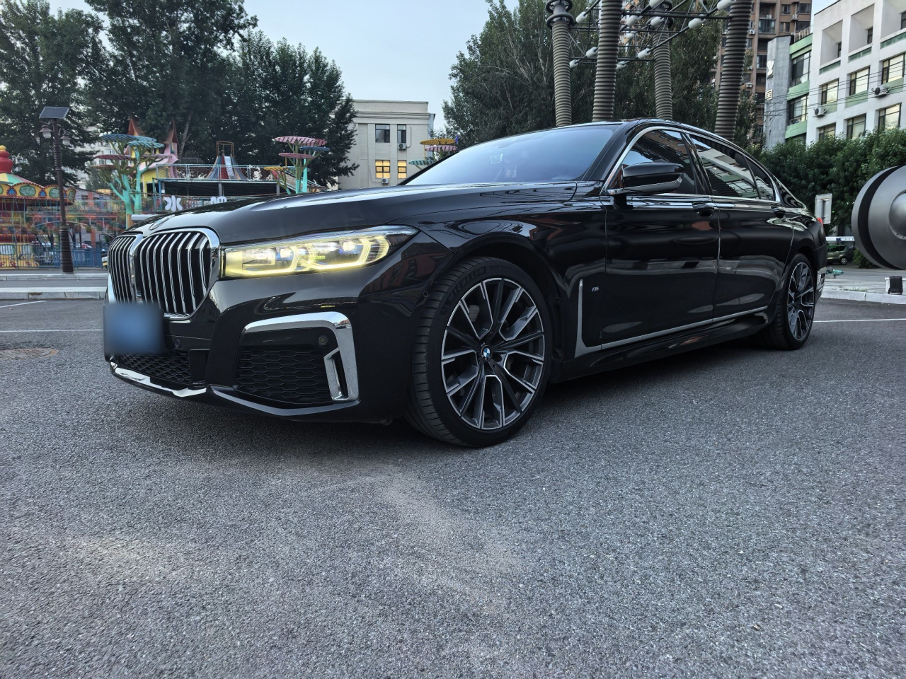 7 Series 2019 730Li M Sport Package