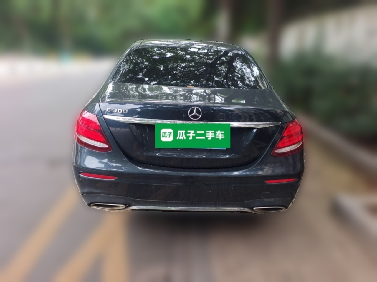 E-Class 2016 E 300 L Sport Luxury photo 5