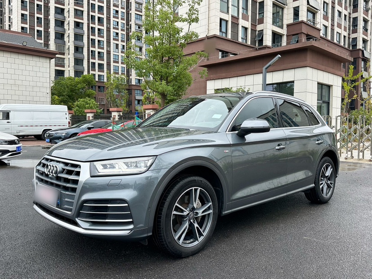 Q5L 2020 45 TFSI Exclusive Fashion