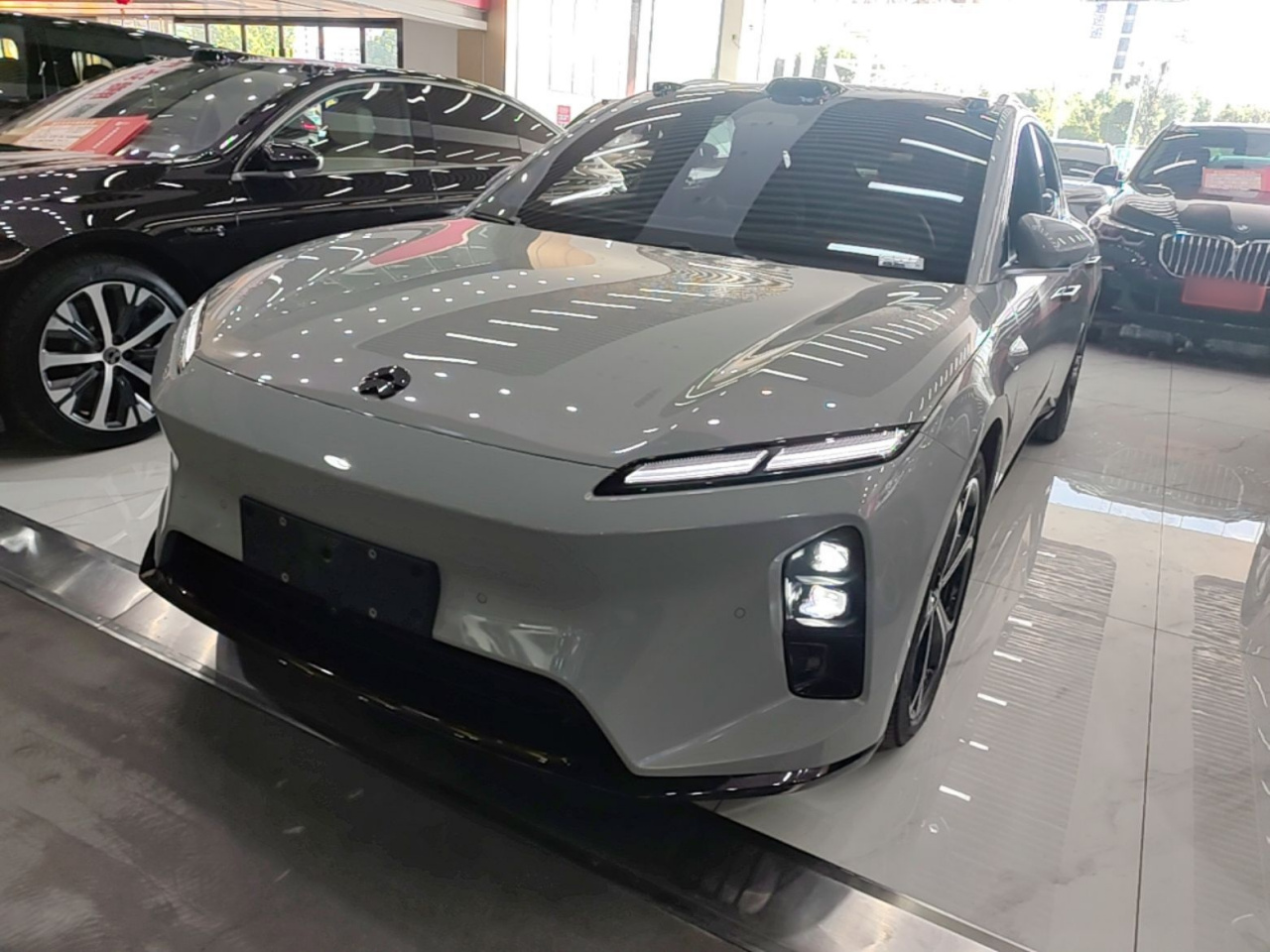ET5T 2025 75kWh Touring
