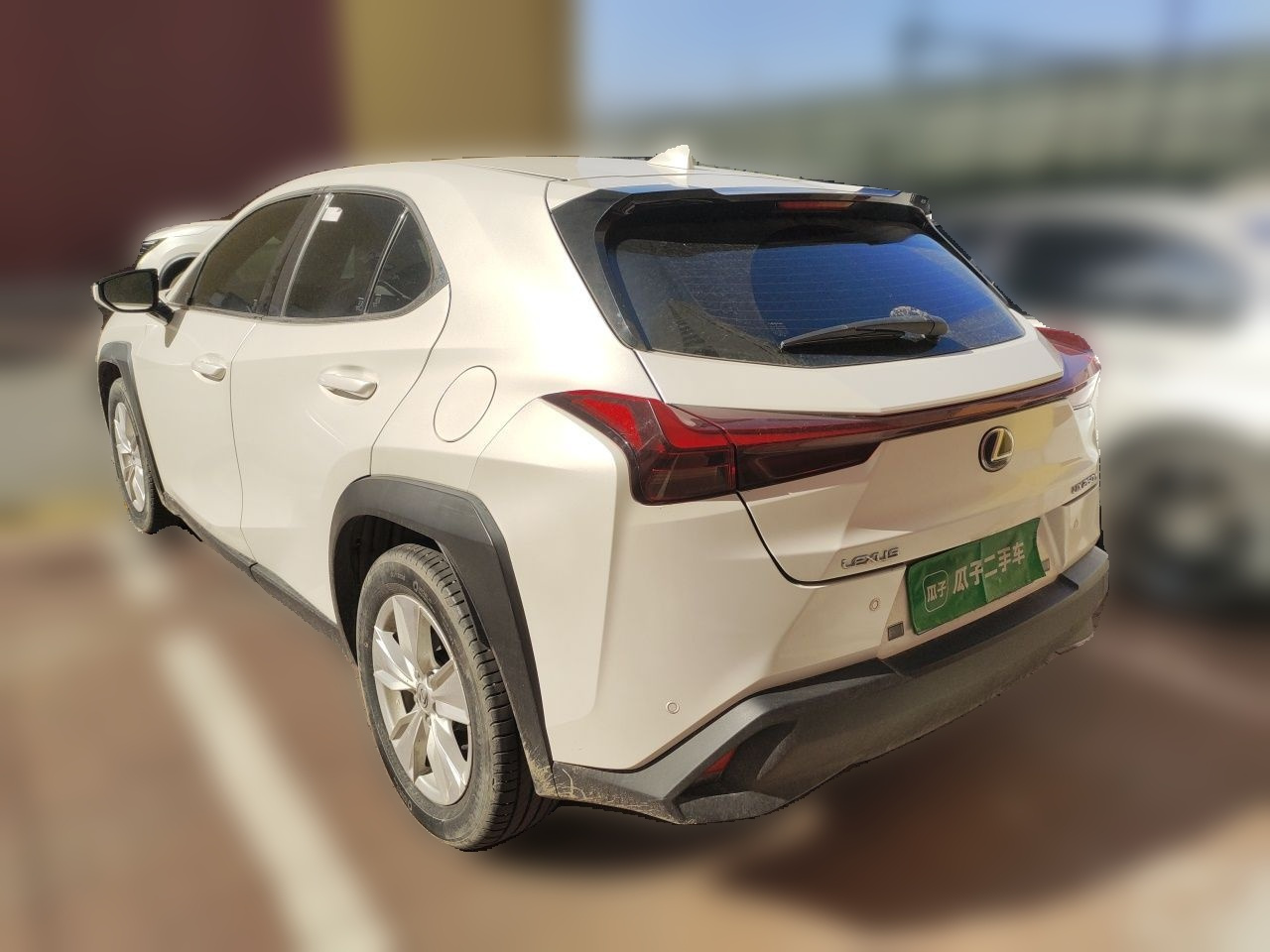 UX 2022 260h photo 4