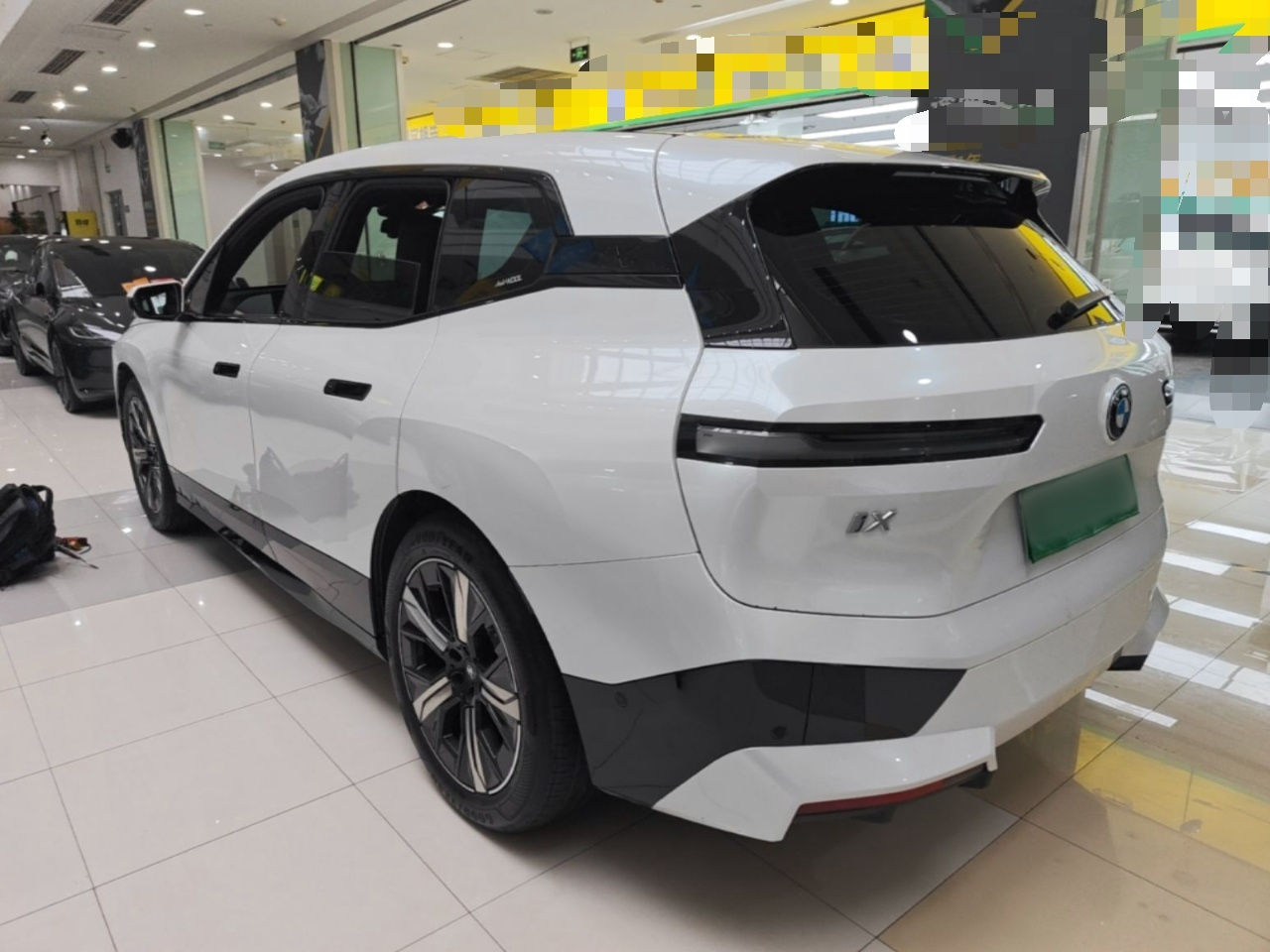 iX 2023 Facelift xDrive40 photo 4