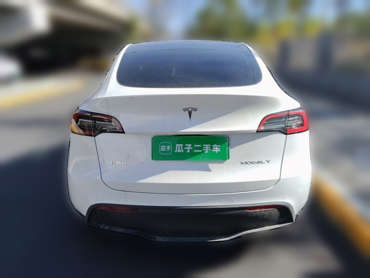 Model Y 2022 Long Range AWD photo 5