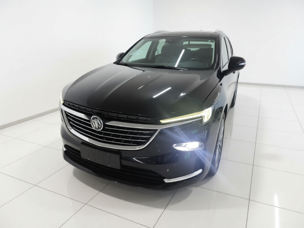 2020 28T RWD Premium