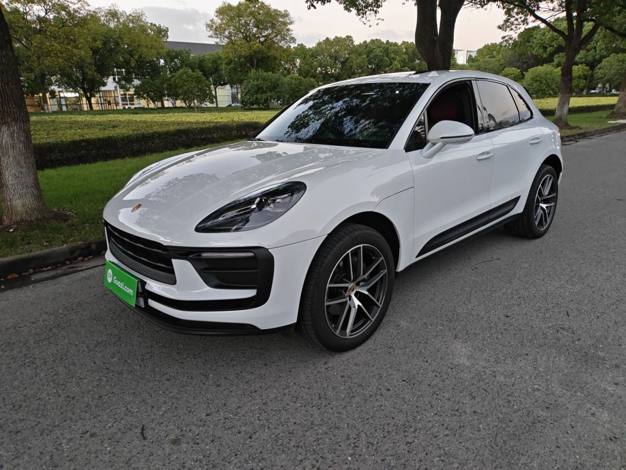 2026 Macan 2.0T