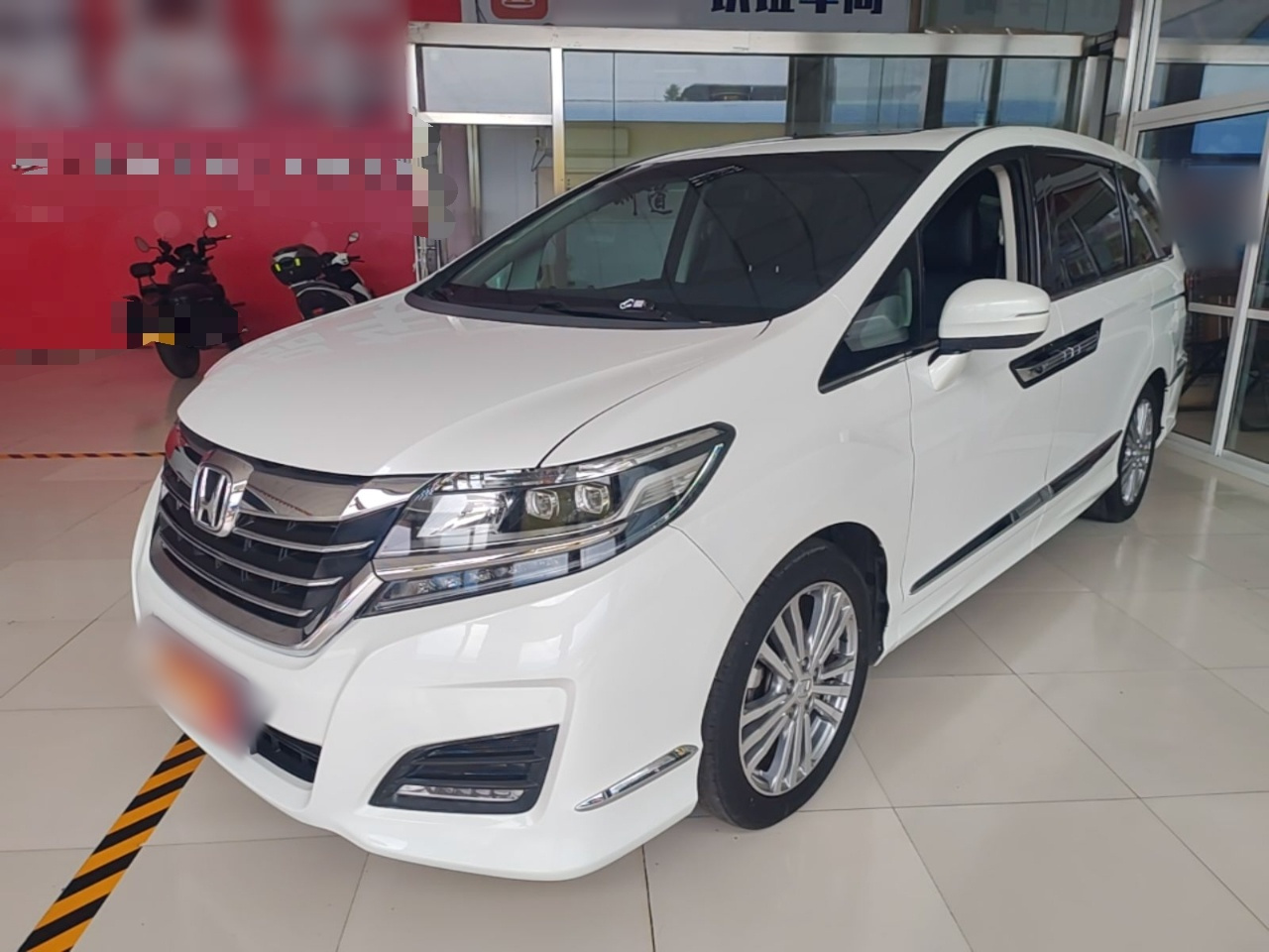 Elysion 2016 2.4L Classic
