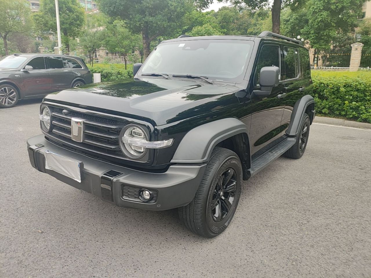 300 2024 2.0T