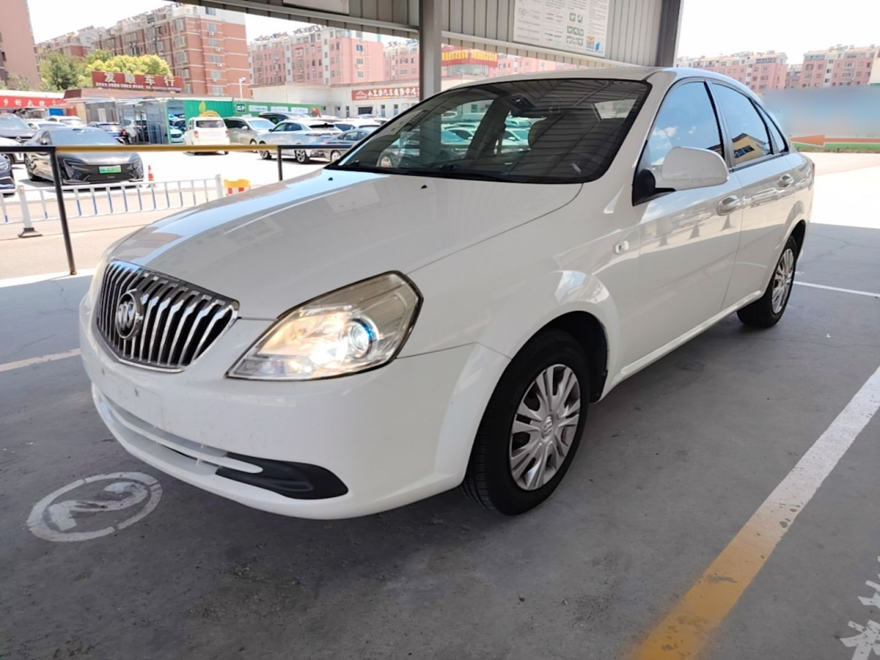 Excelle 2015 1.5L AT Classic