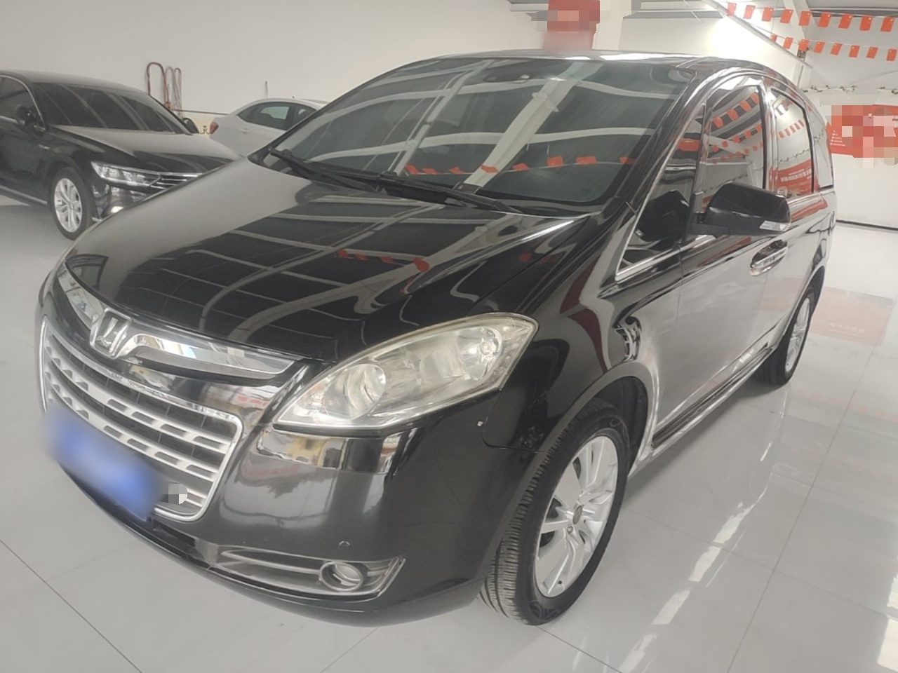 Luxgen 7 MPV 2013 2.0T Luxury