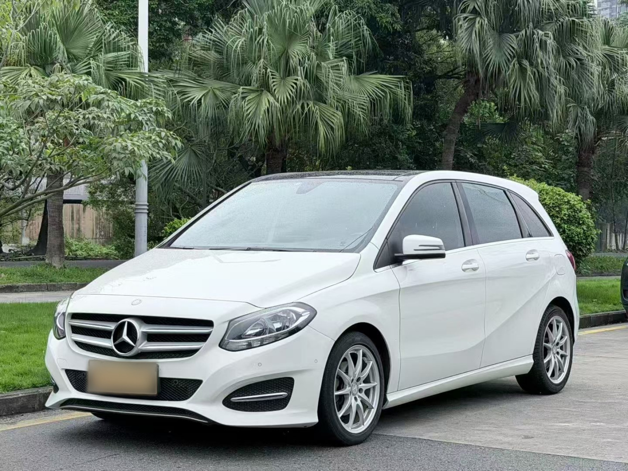 B-Class 2015 B 200 Dynamic