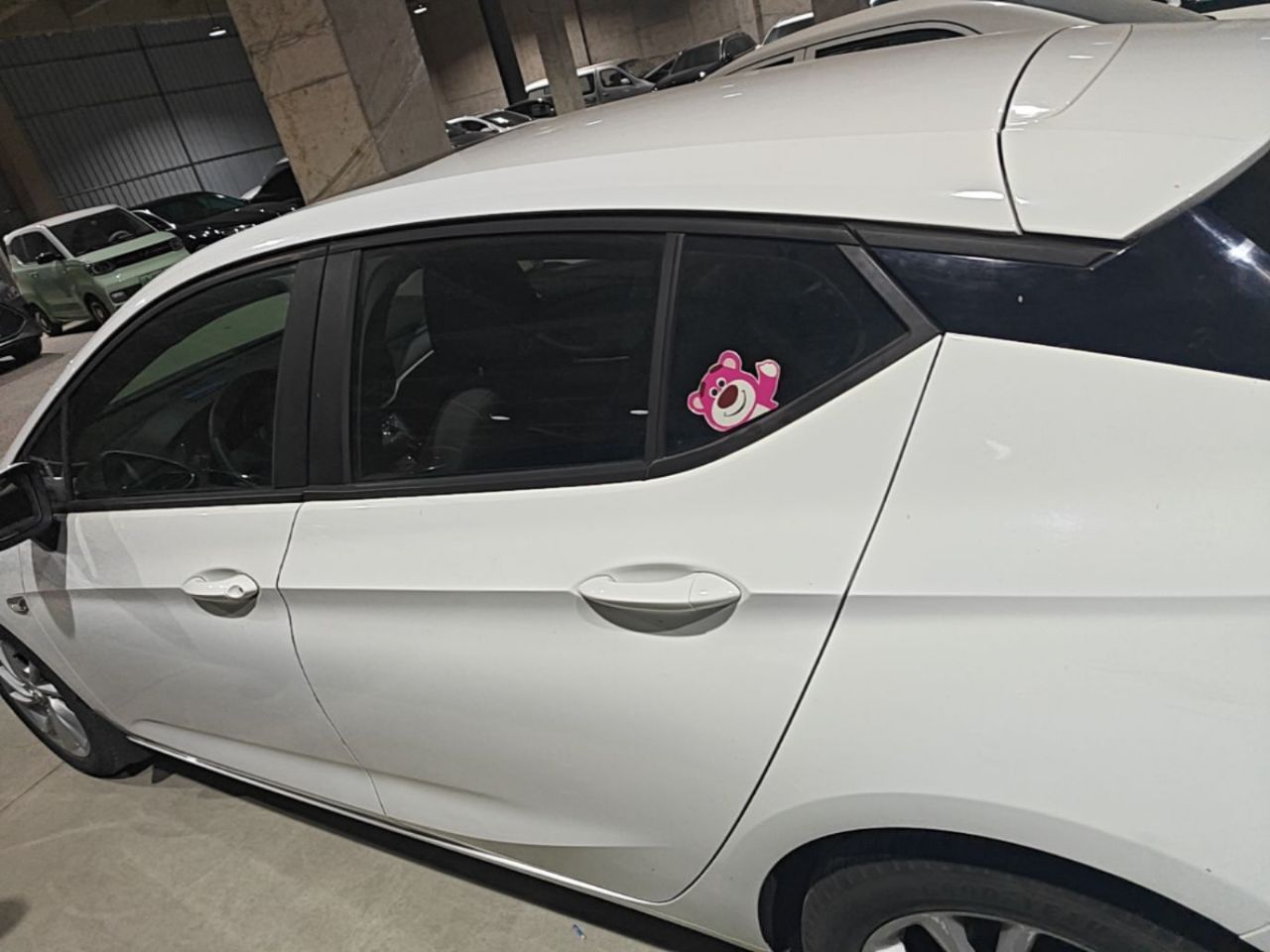 Verano 2016 Hatchback 15S AT Progressive photo 4