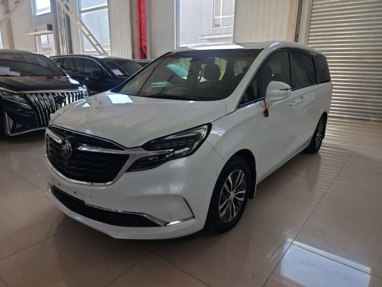 GL8 2022 ES 653T Exclusive