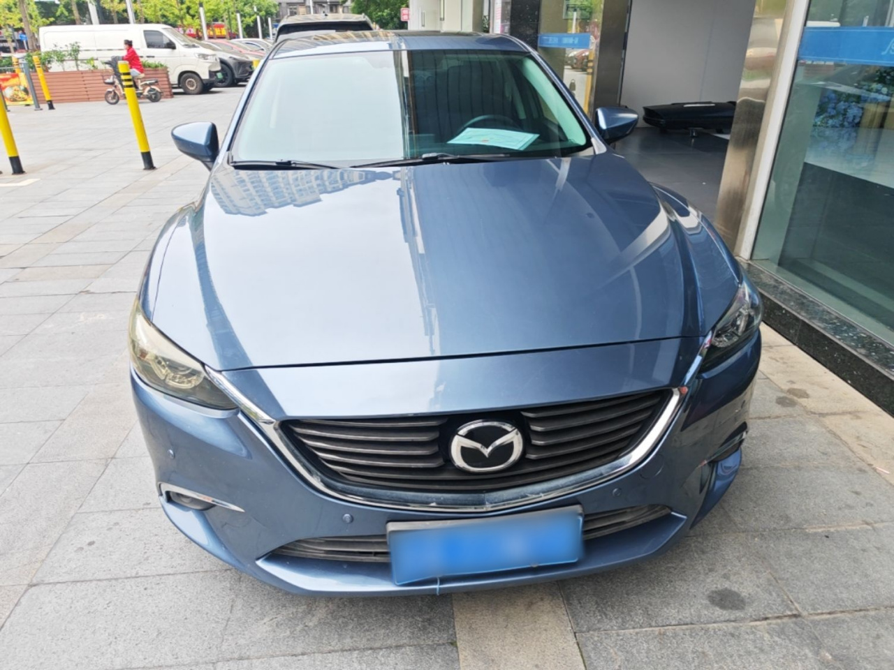 Atenza 2017 2.0L Luxury photo 2